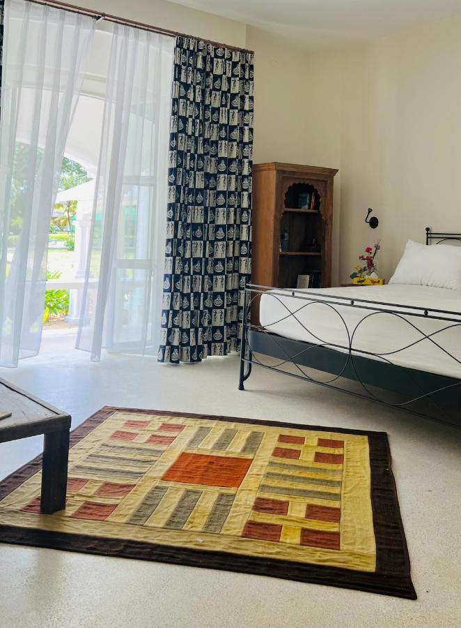 Bed and Breakfast Zumzum Beach House Kinondo Exteriér fotografie